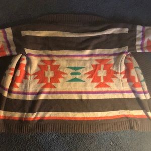 Forever 21 Native style design form fitting sweater